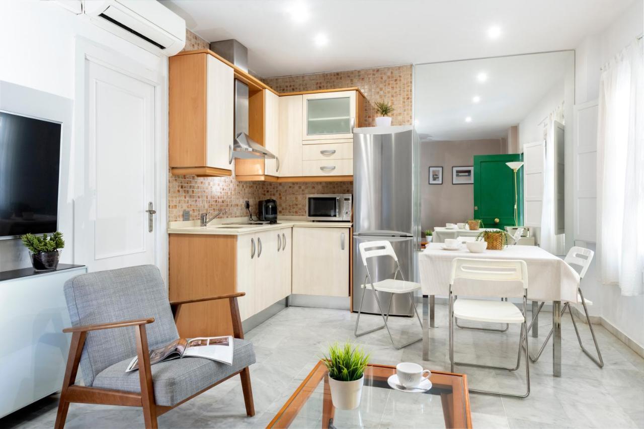 Apartamento Con Terraza En Sevilla Centro By Rent Me Exterior foto